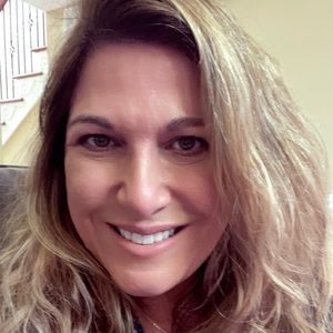 Meet your Posher, Missy